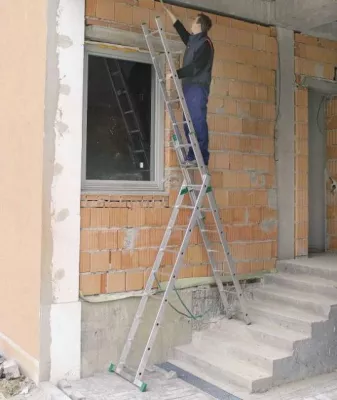 Rebrík AL uni 3x8 na schody